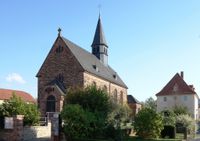 Kath. Kirche und Pfarrhaus Vacha